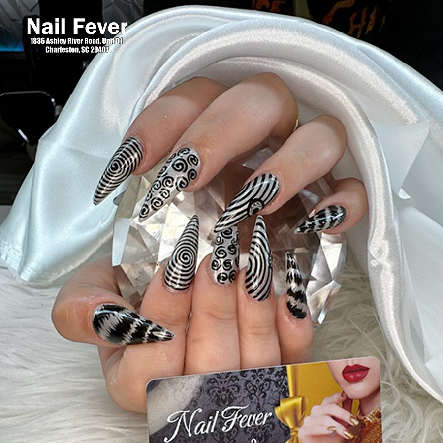 Nail Fever nail photo 6